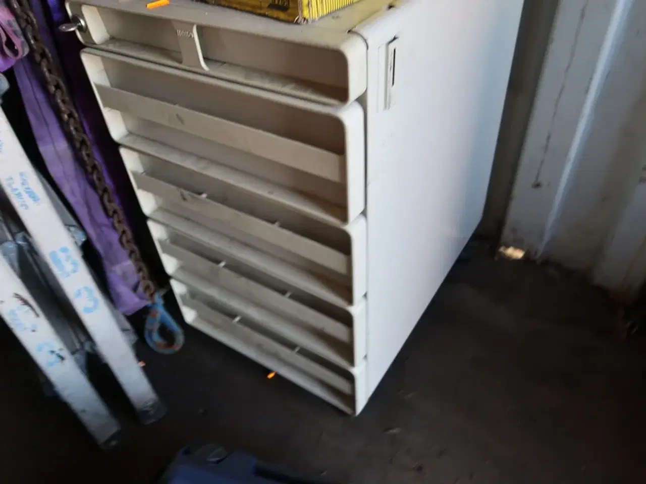 Billede 3 - Sortimentsskab