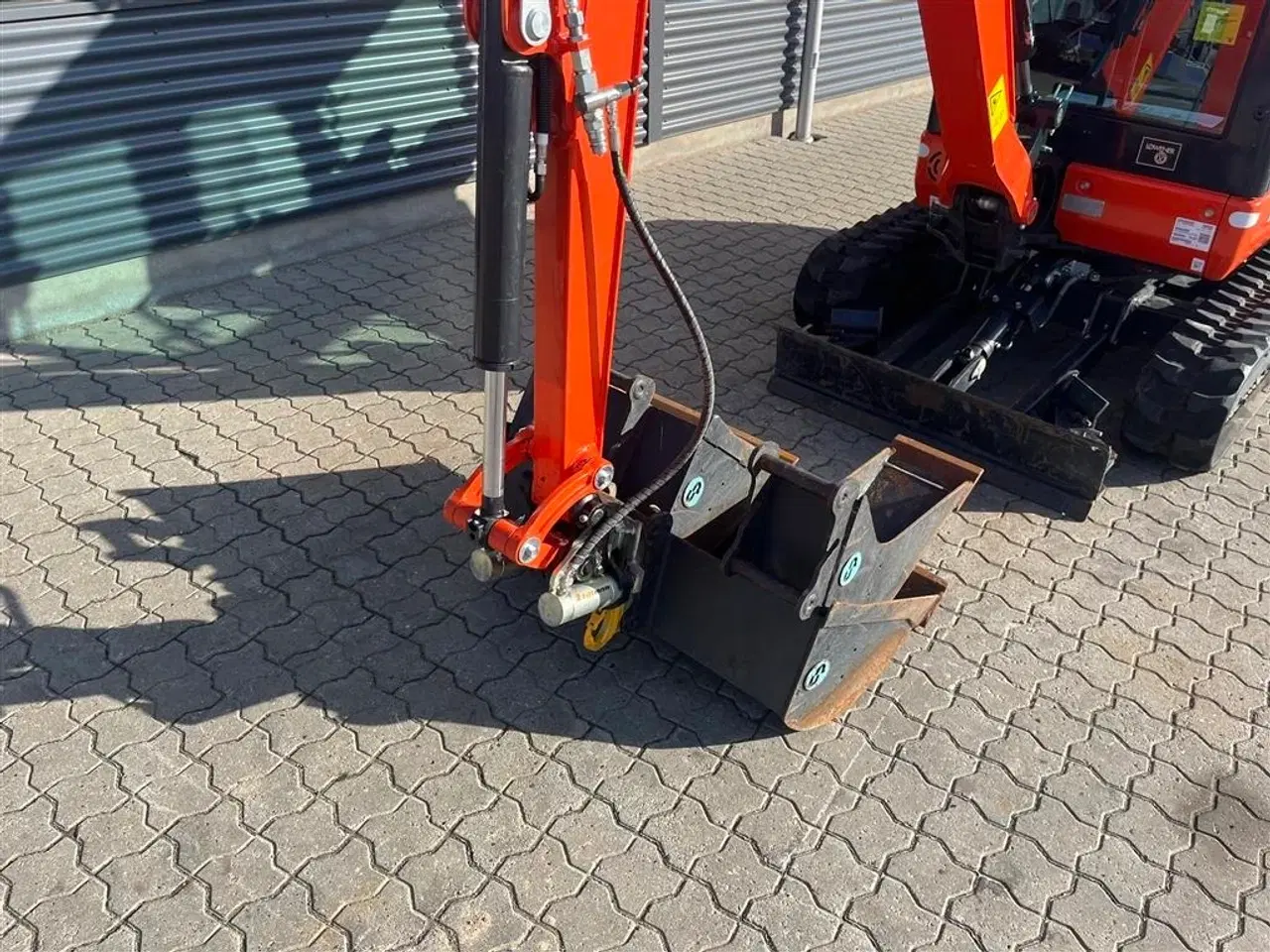 Billede 8 - Kubota KX019-4 Tiltman og 3 skovle SOM NY