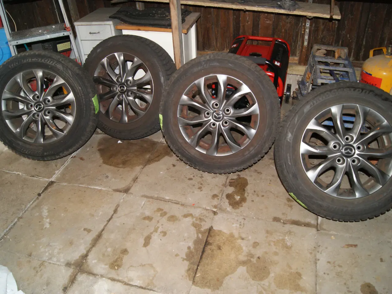 Billede 4 -  Bridgestone dæk 16 tommer  fra 2008  til Mazda 3