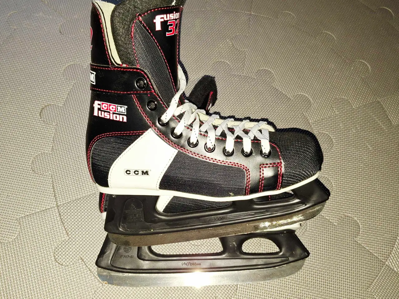 Billede 6 - CCM skøjter str 5