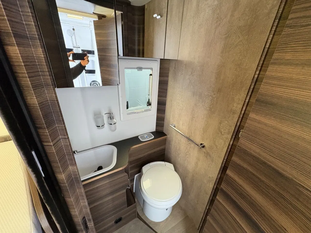 Billede 13 - Laika Ecovip  H4109 DS aut.