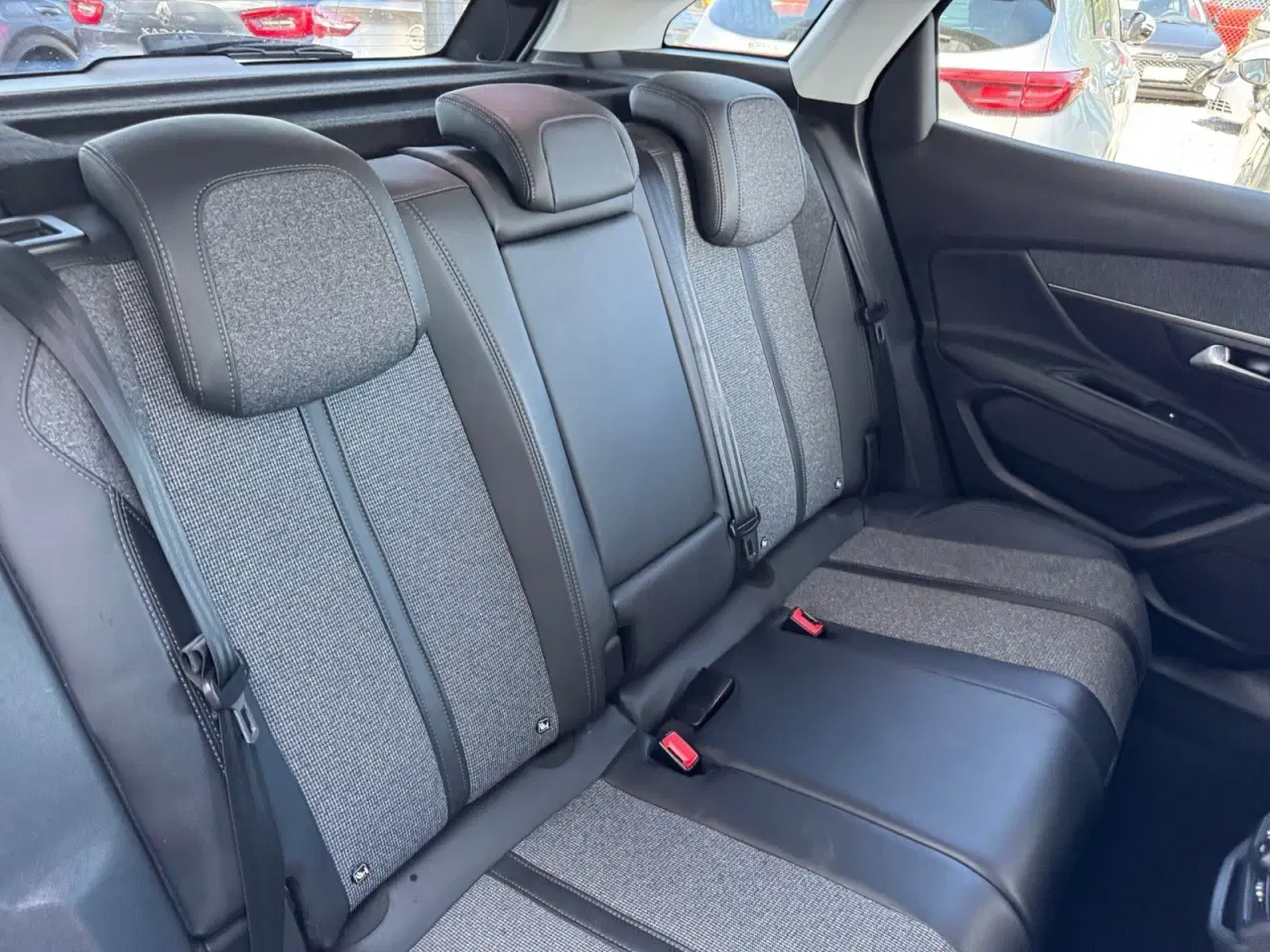 Billede 16 - Peugeot 3008 1,6 BlueHDi 120 Allure EAT6