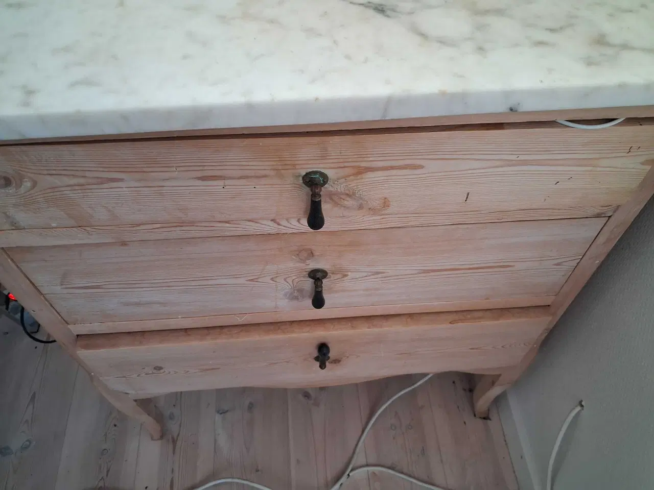 Billede 2 - Servante