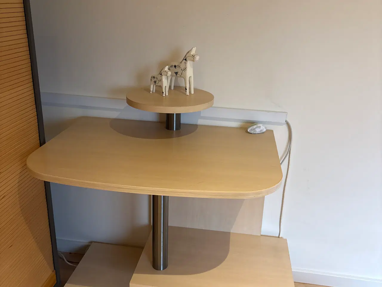 Billede 3 - Fint skrivebord 