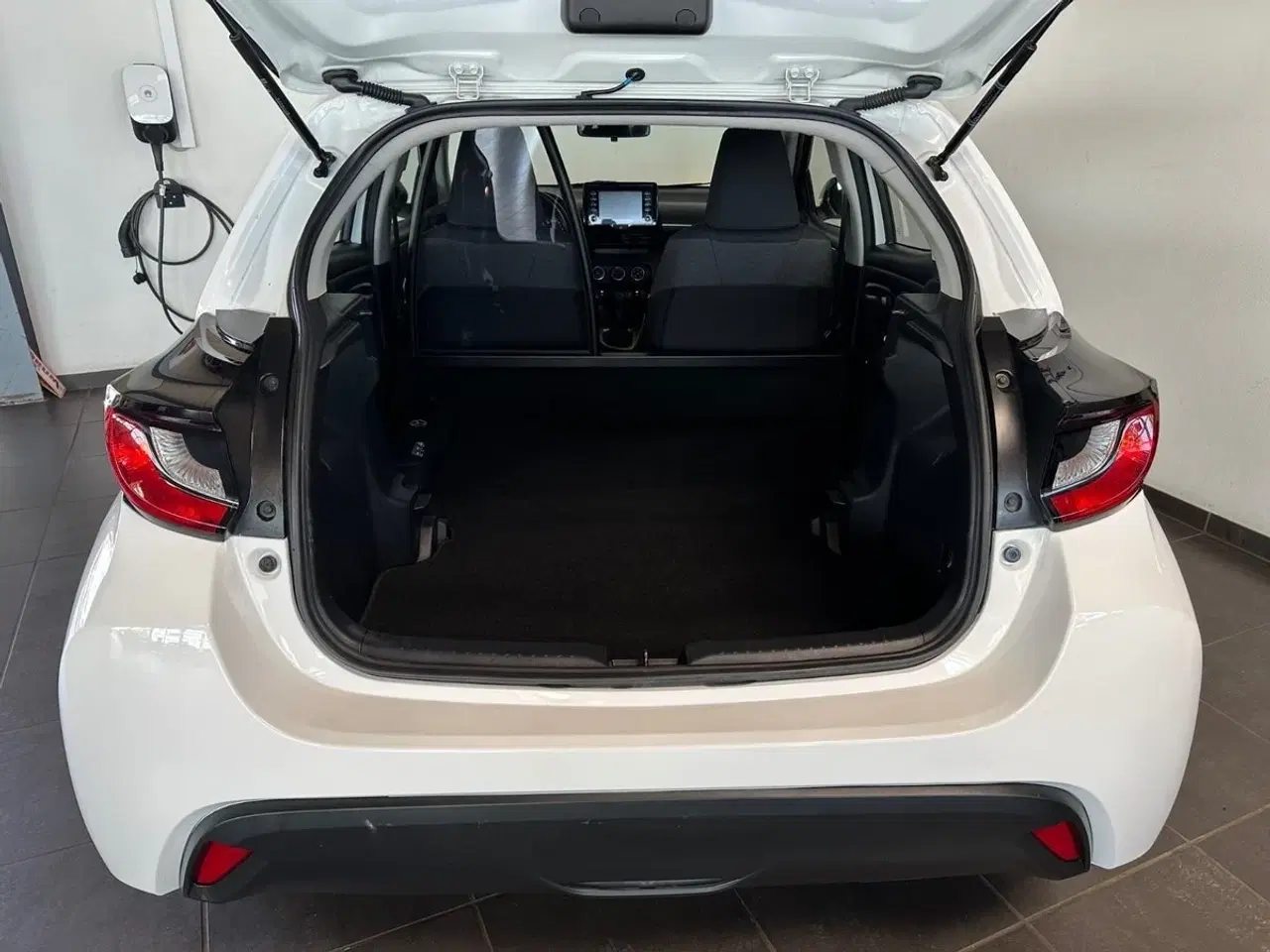 Billede 12 - Toyota Yaris 1,0 Essential Van