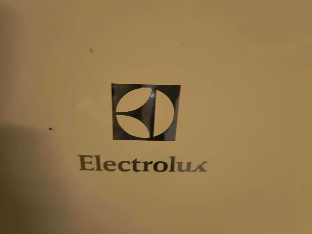 Billede 4 - Kvalitets køle/fryse 2 år gl 