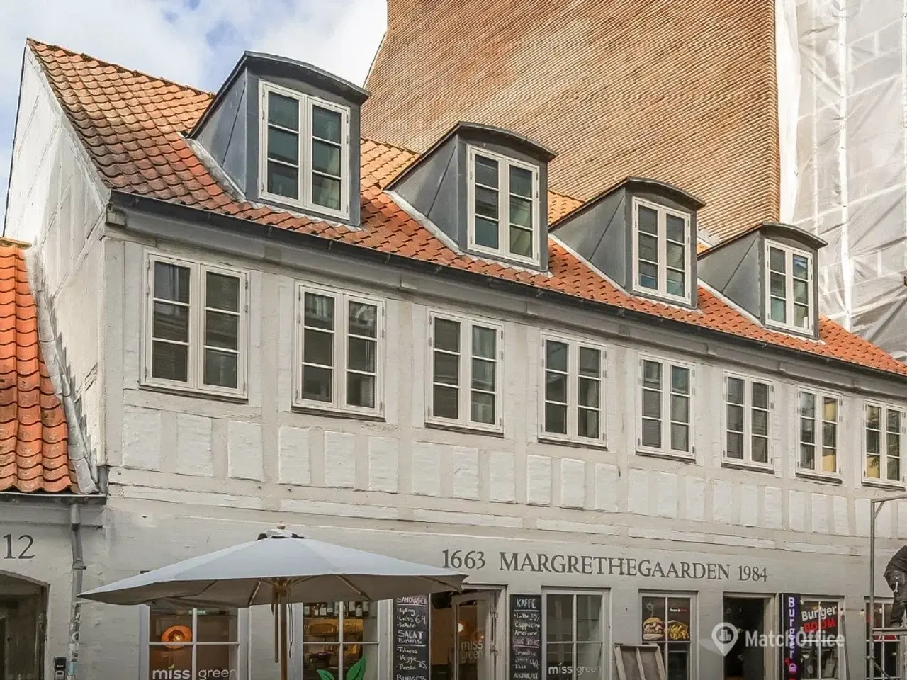Billede 1 - Lyse indflytningsklare lokaler på 1. sal. central beliggende i Århus.