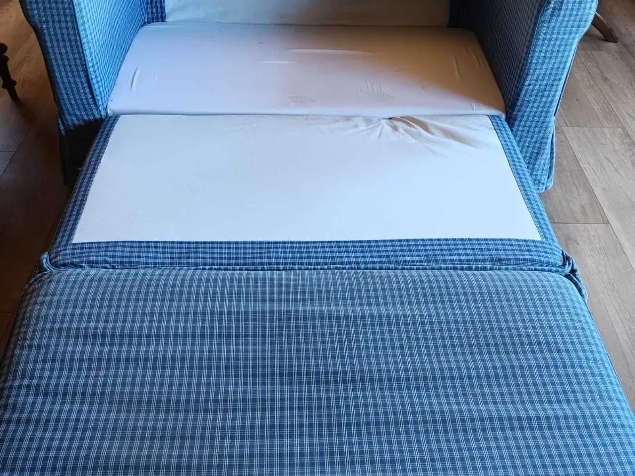 Billede 2 - Ikea sofa med extra betræk