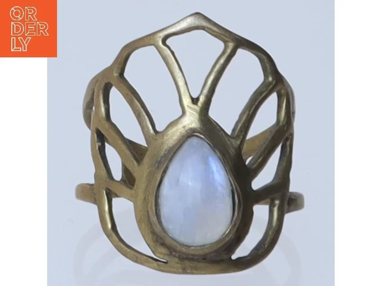 Billede 2 - Vintage ring med sten (str. 56 mm)