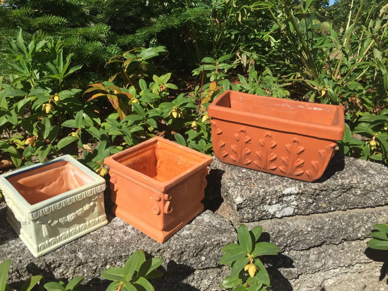 Billede 2 - Smukke terracotta krukker med ornamenter