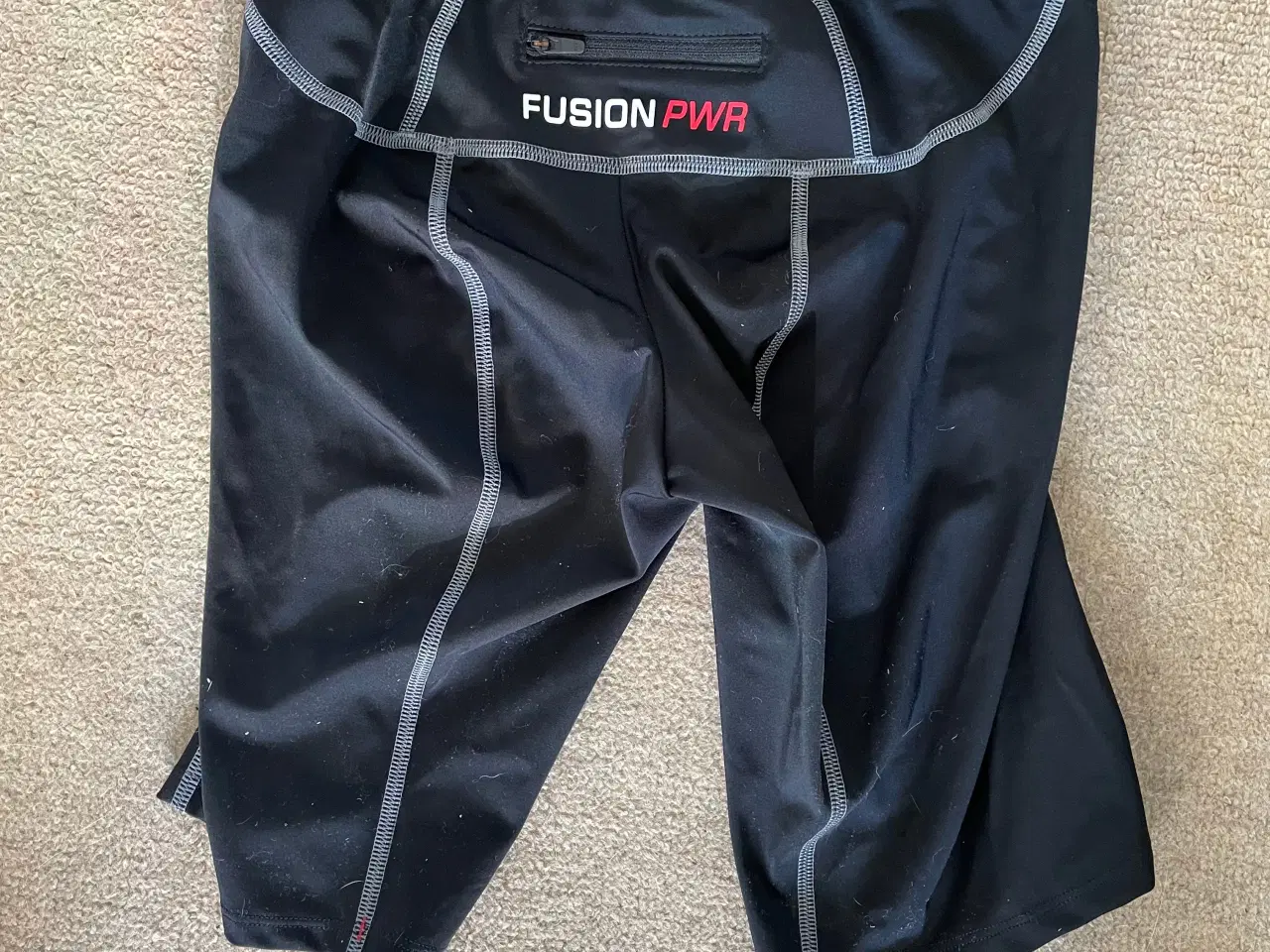 Billede 3 - Fusion PWR unisex korte tights L