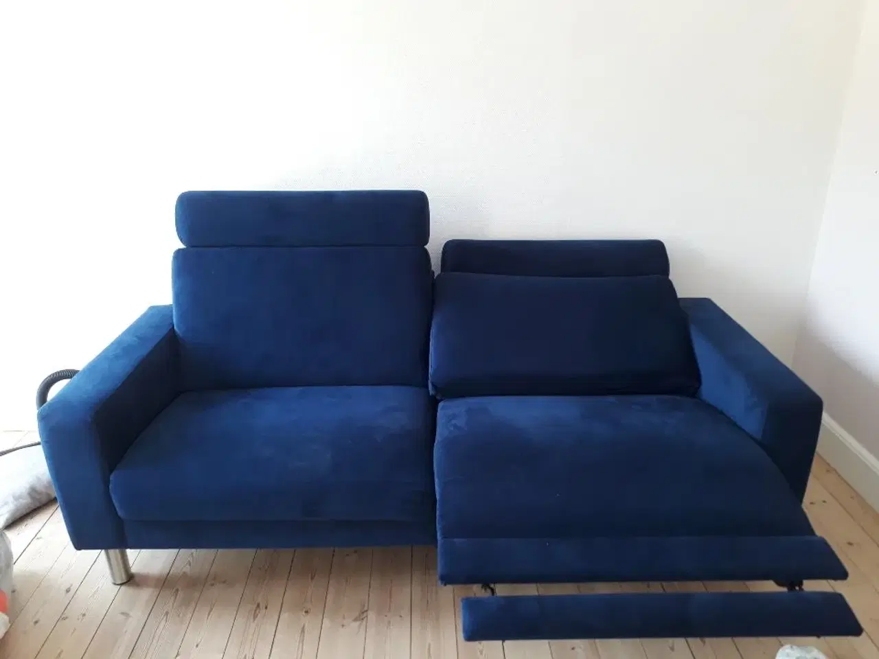 Billede 2 - kongeblå sofa