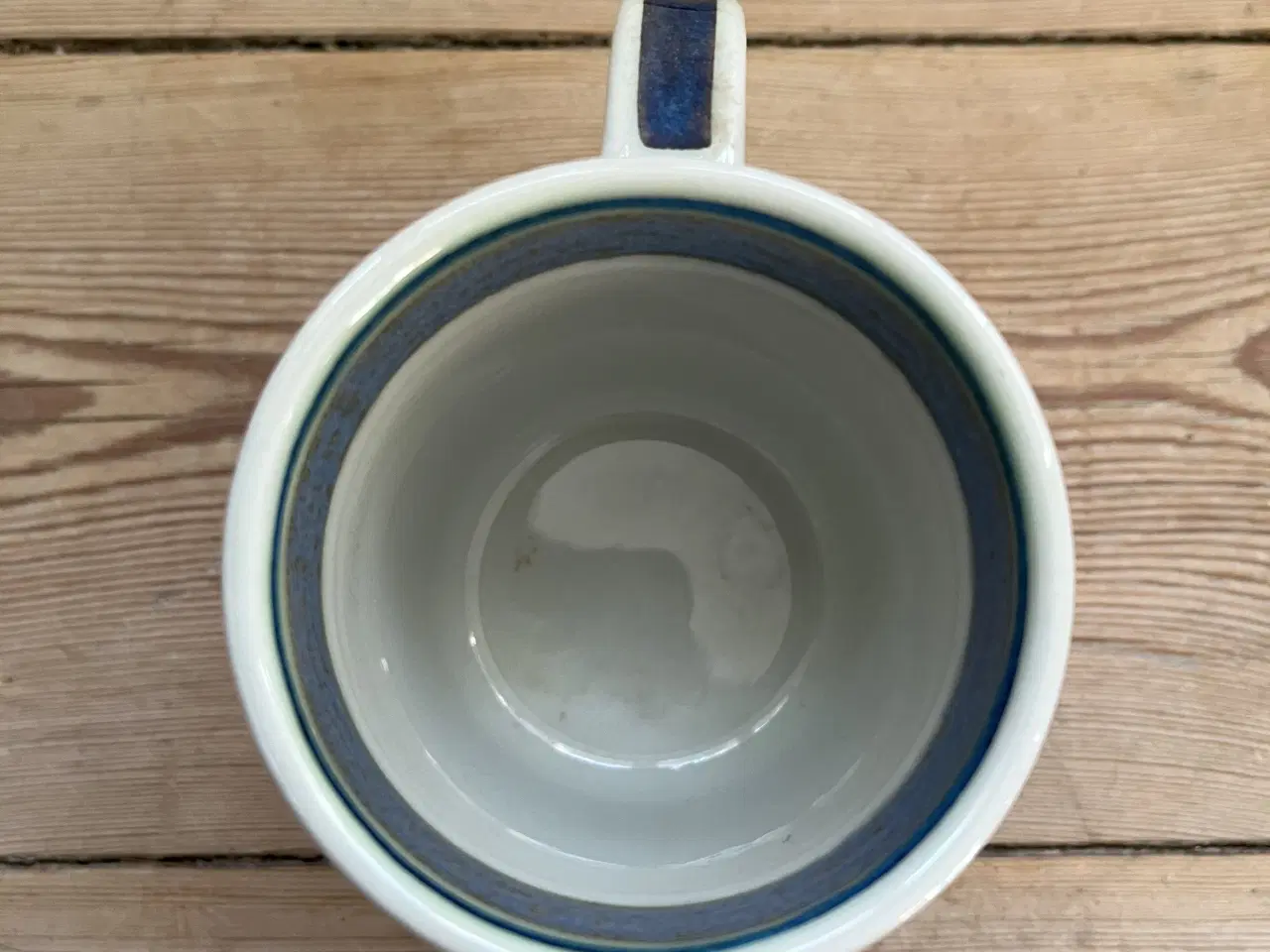 Billede 6 - Royal Copenhagen lille Årskrus 1975