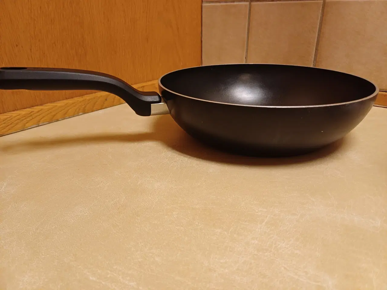 Billede 2 - Tefal wokpande 28 cm