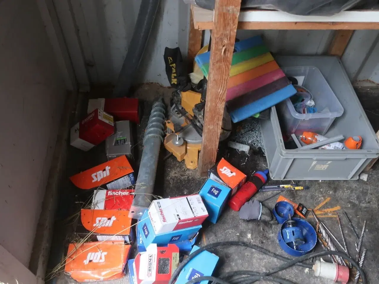 Billede 3 - Ledninger, skruer, søm m.m.