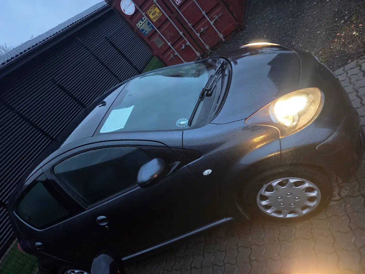Billede 4 - Perfekt Aygo. Nysynet. nummerplade