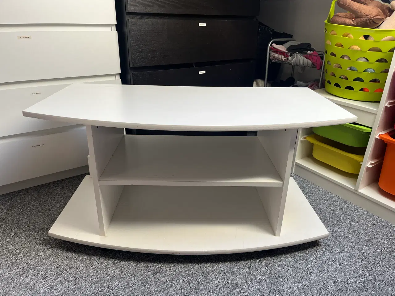 Billede 1 - TV bord sælges