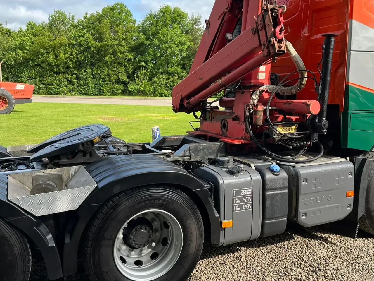 Billede 11 - Volvo FH 500 6x4 med tandemløft og aftagelig HMF 1150 kran+ 2 strengs hydraulik. Evt udlejning, ring og forhør