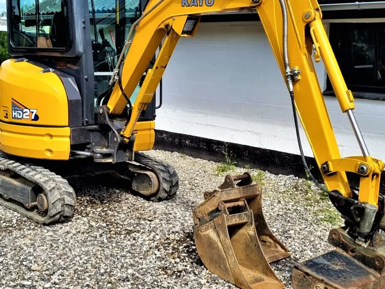 Billede 2 - KATO - IHI 27 V4 / kun 1000 timer / Tiltman og skovlsæt / årg. 2019