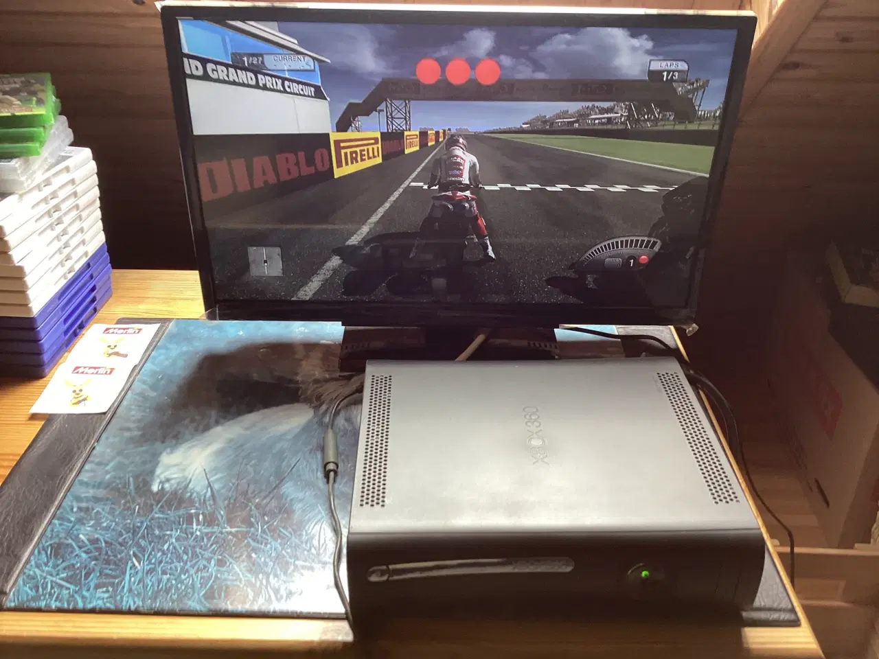 Billede 3 - Xbox 360 u/tilbehør med 3 spil, 250kr.