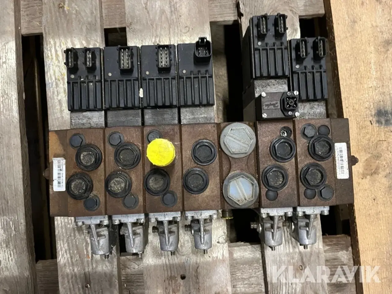 Billede 8 - Ventilblok 6 ventiler Danfoss PVG 32 12 volt