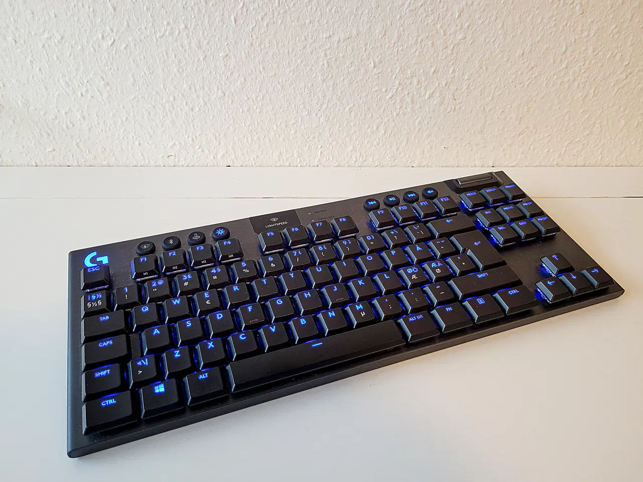 Billede 4 - Logitech G915 Lightspeed TKL tastatur sælges