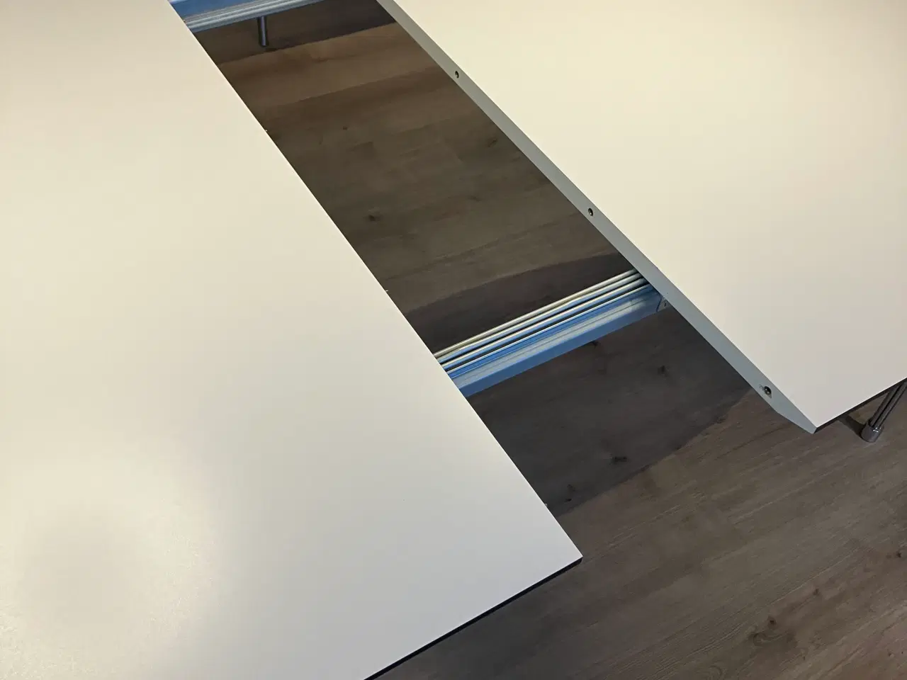 Billede 3 - Prado hvid slidstærk spisebord