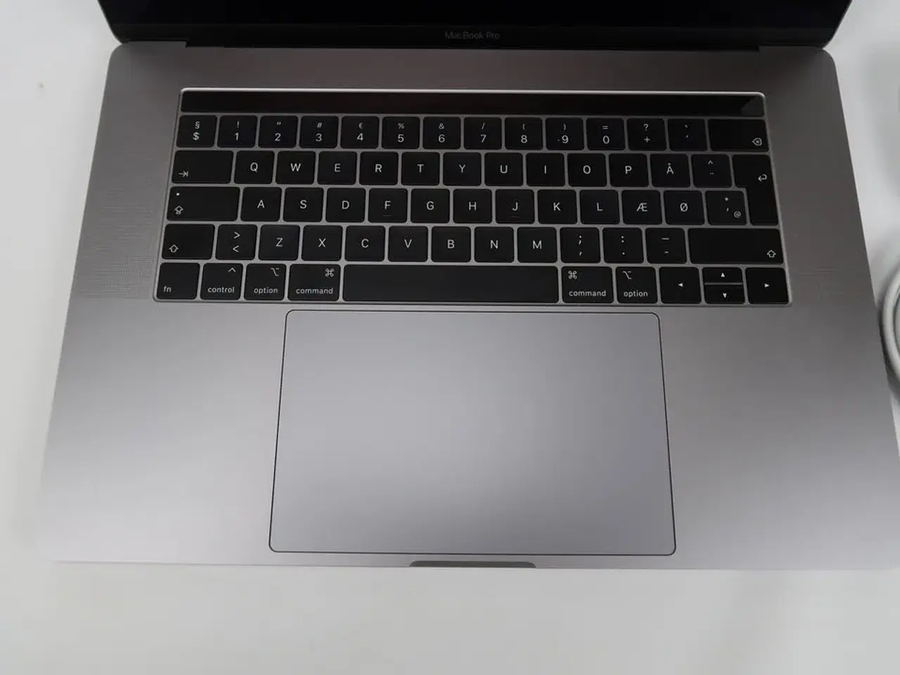Billede 2 - Apple MacBook Pro 15,4" IPS i7-8750H