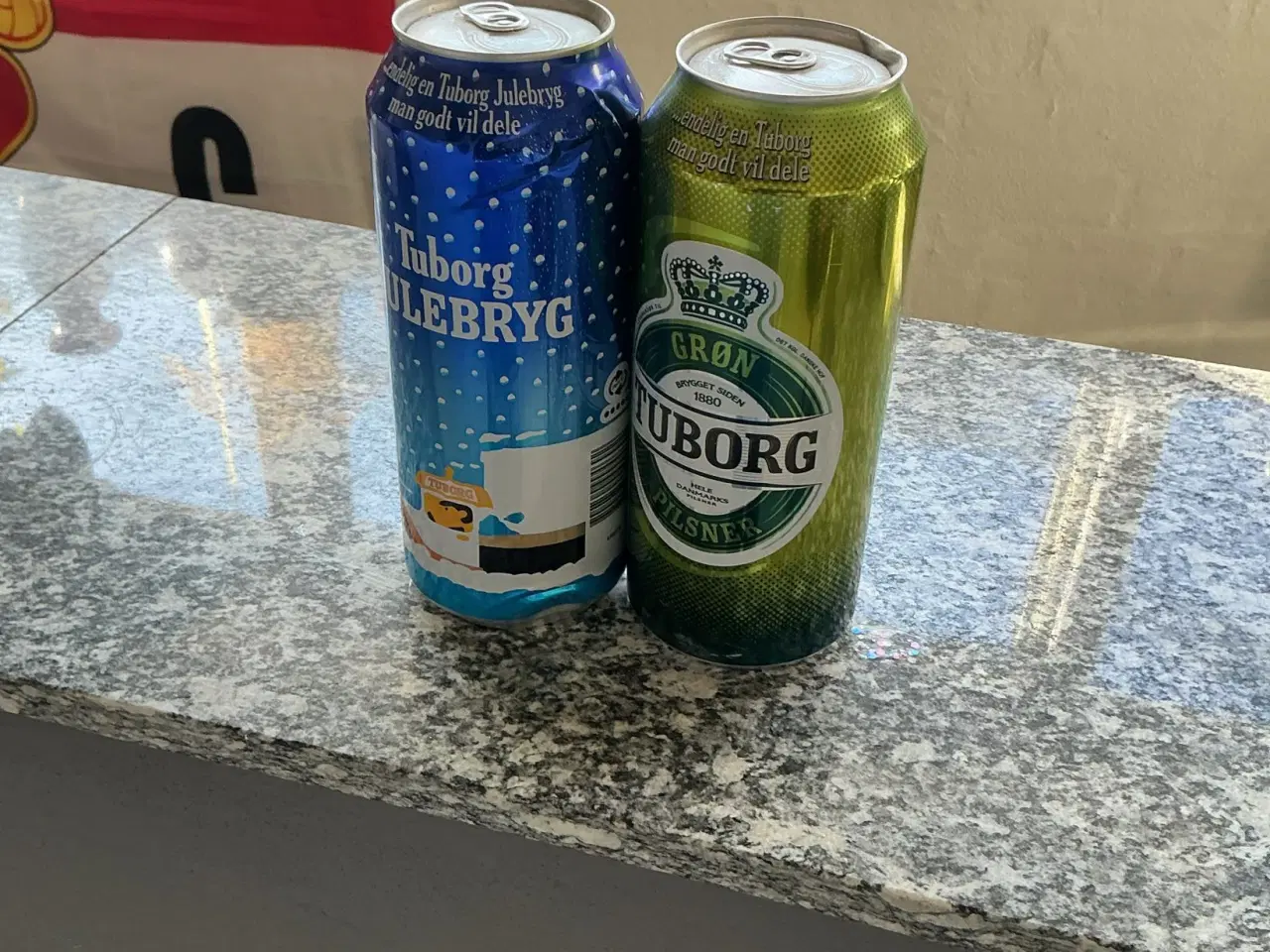 Billede 3 - 1 Liters Tuborg dåser fra 2010 – Samlerobjekt