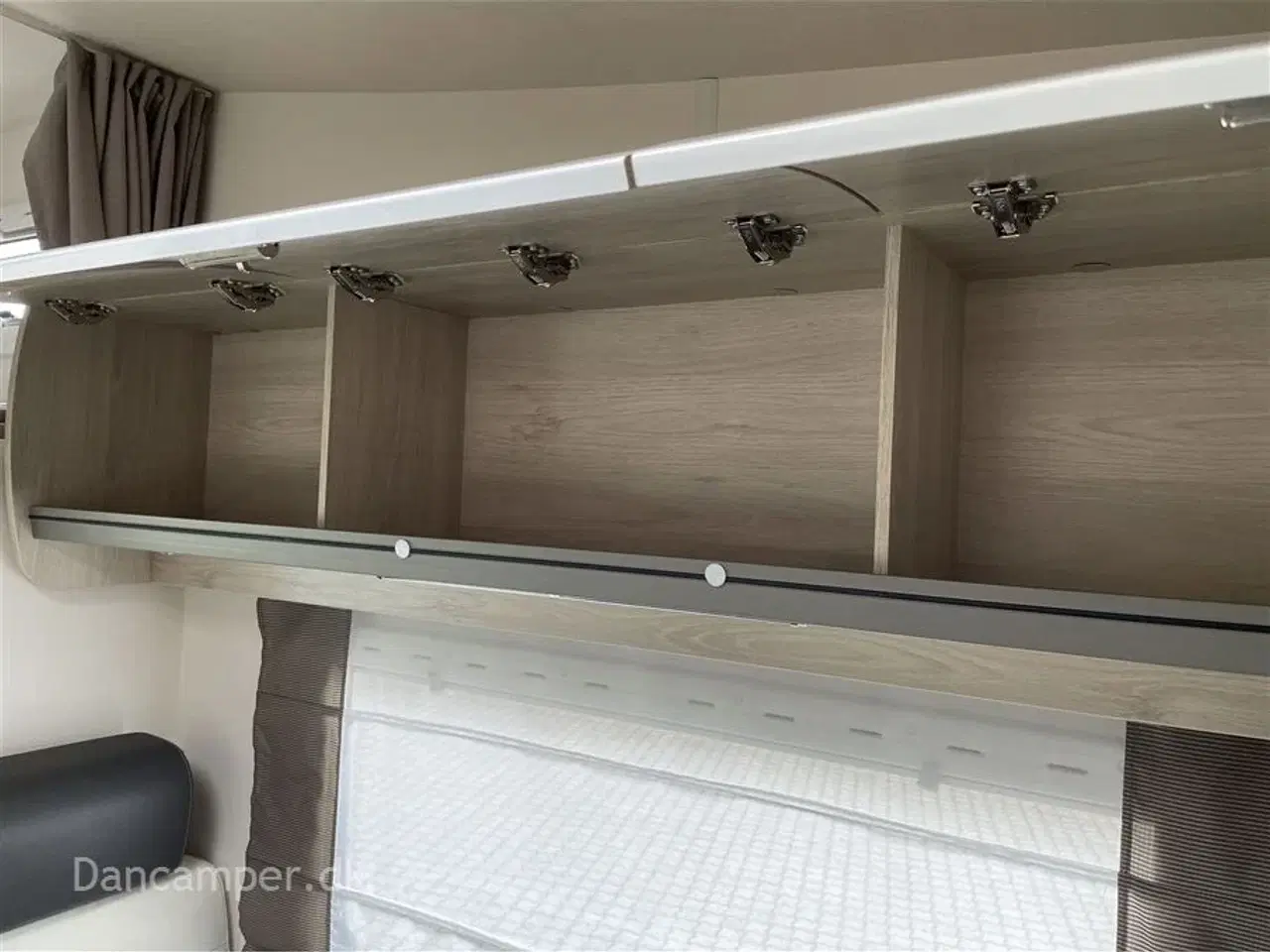 Billede 28 - 2019 - Chausson Flash C 656   UNDER KLARGØRING! Pris følger!2019 Model ! 7.prs. autocamper, med god plads - børnefamiliens foretrukne, 150Hk Automatgear, Aircon på bodel.