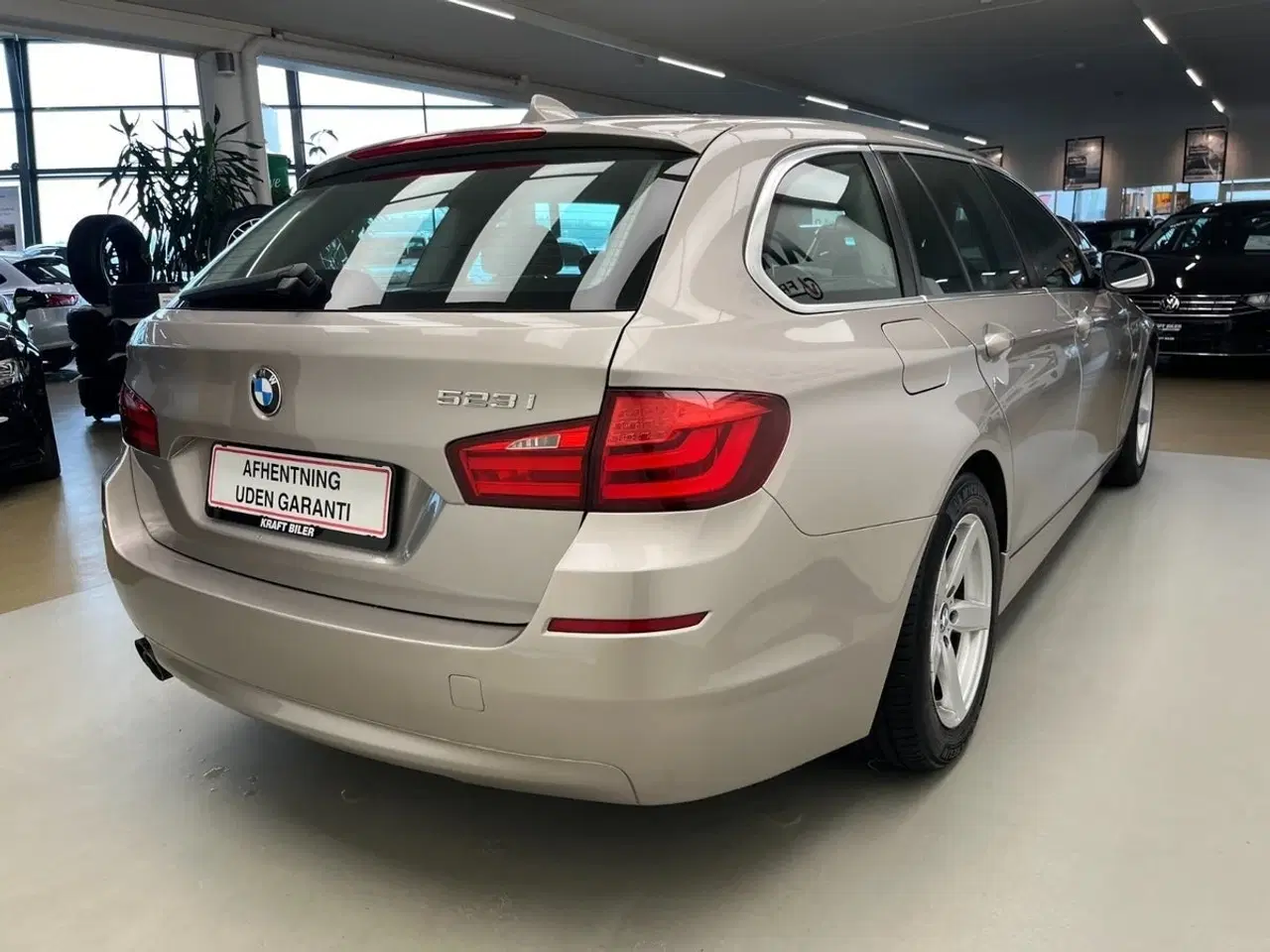 Billede 5 - BMW 523i 3,0 Touring aut.