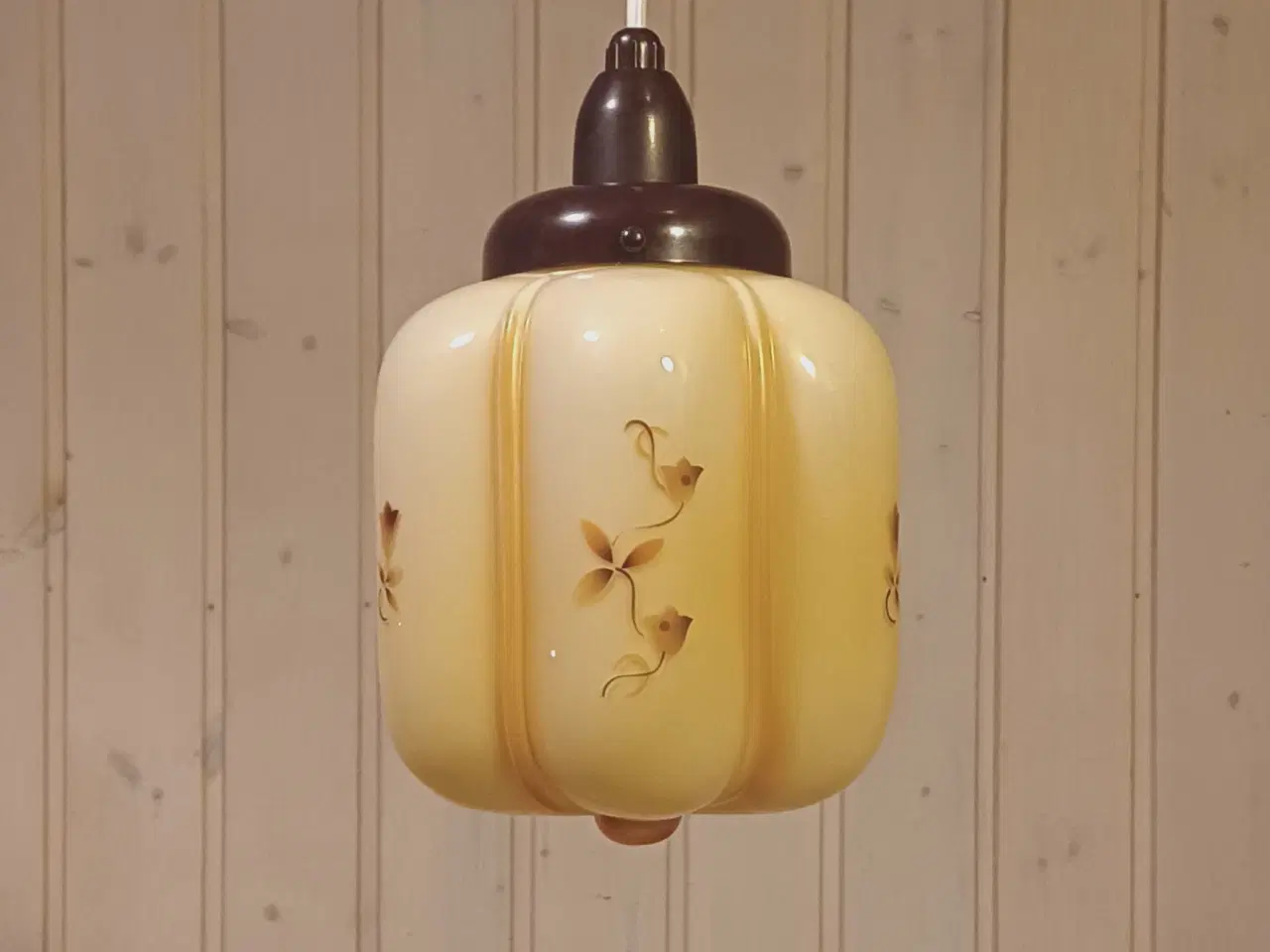 Billede 3 - Vintage/Retro loftlampe med glasskærm og bakelit.