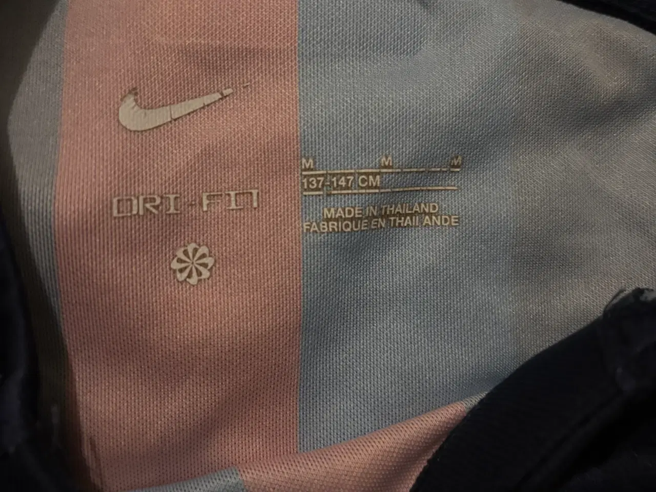 Billede 2 - FC Barcelona 137-147