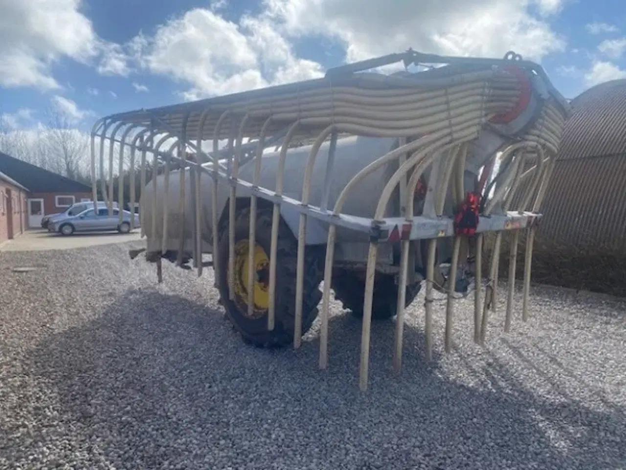 Billede 7 - SAK 10 Ton galvaniseret gyllevogn med 16 meter HARSØ slangebom