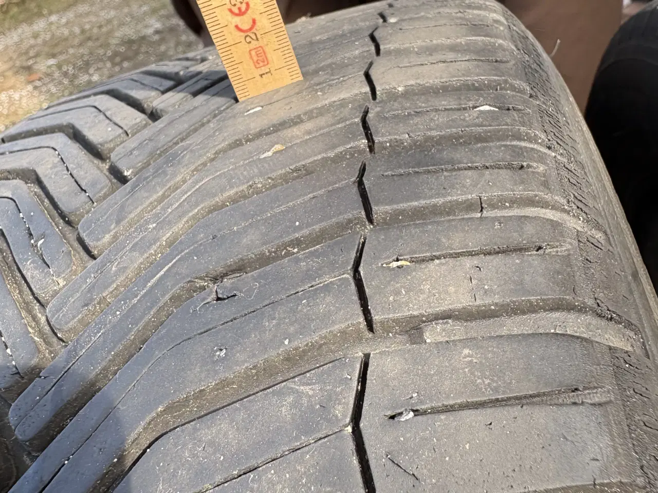 Billede 3 - Michelin helårsdæk 225/45 r17
