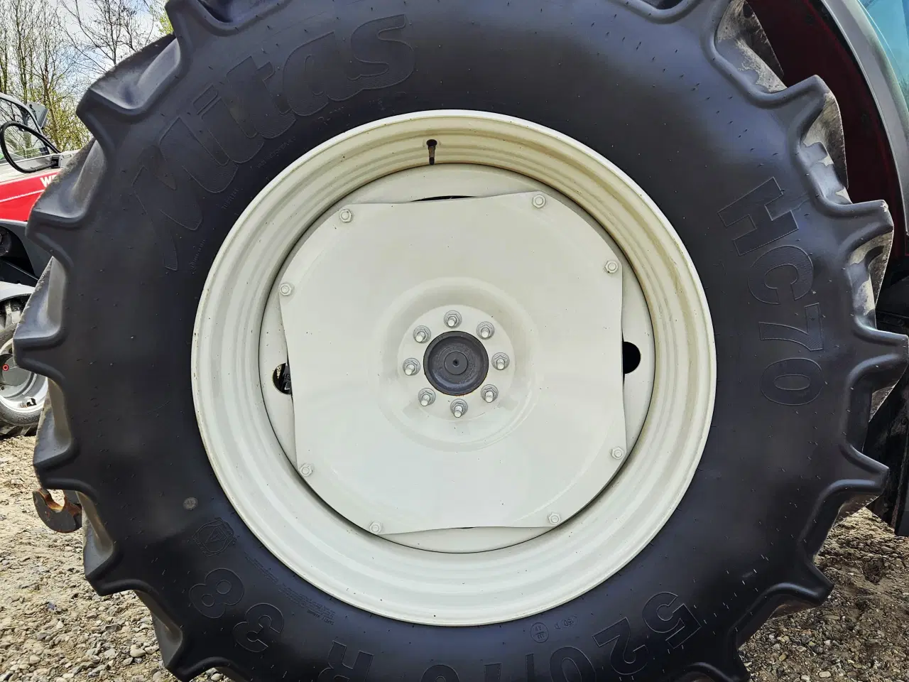 Billede 19 - Valtra G135 / 650 timer / år 2024 / frontlæsser