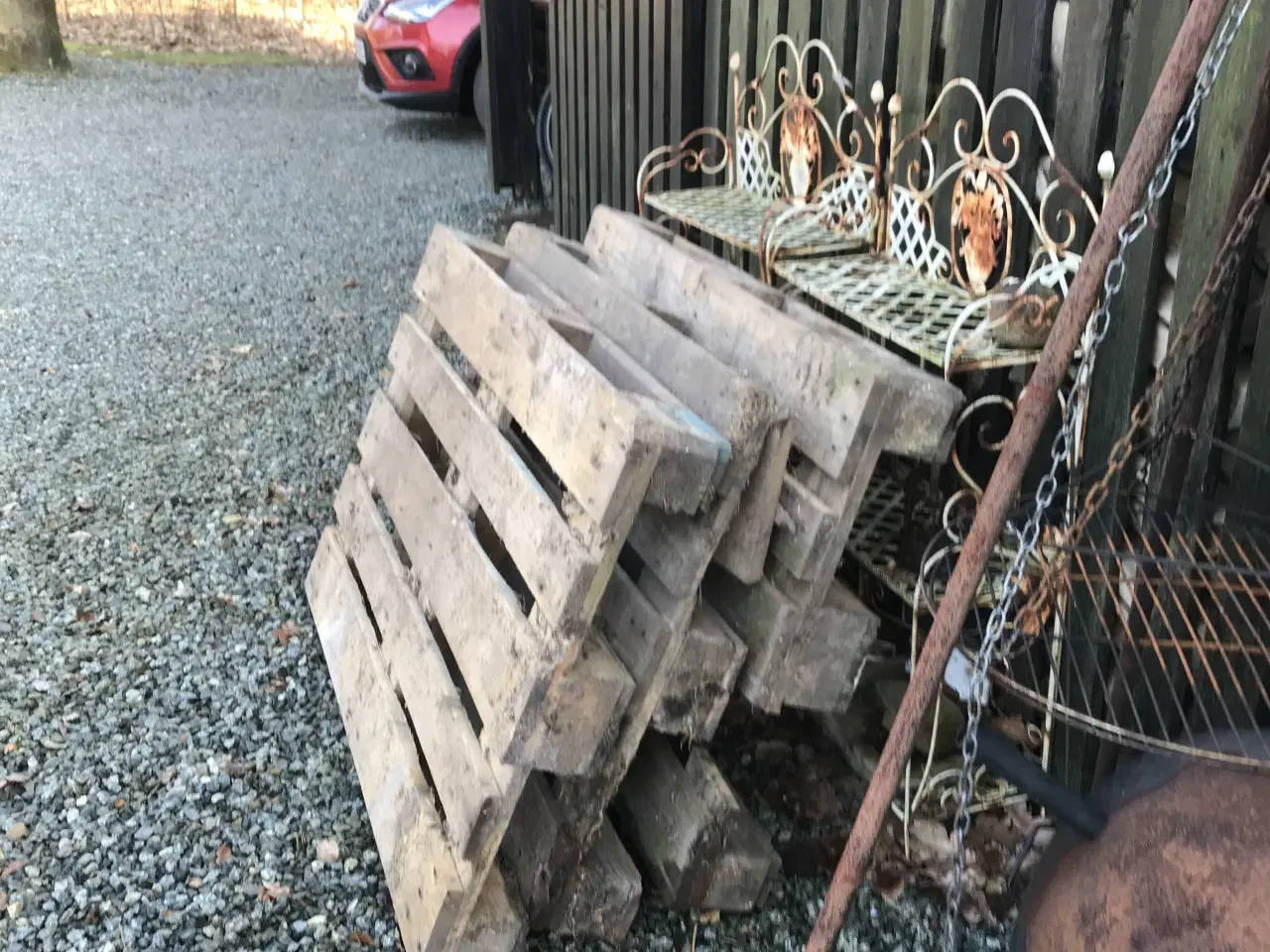 Billede 1 - Div. Paller bortgives