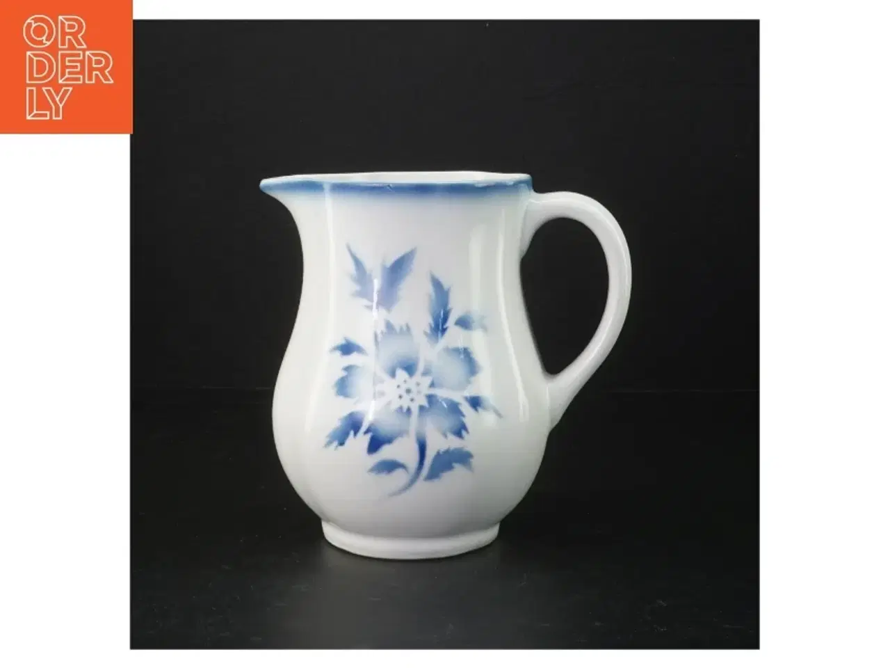 Billede 1 - Porcelænskande med blåt blomstermønster fra Arabia (str. 16 cm)