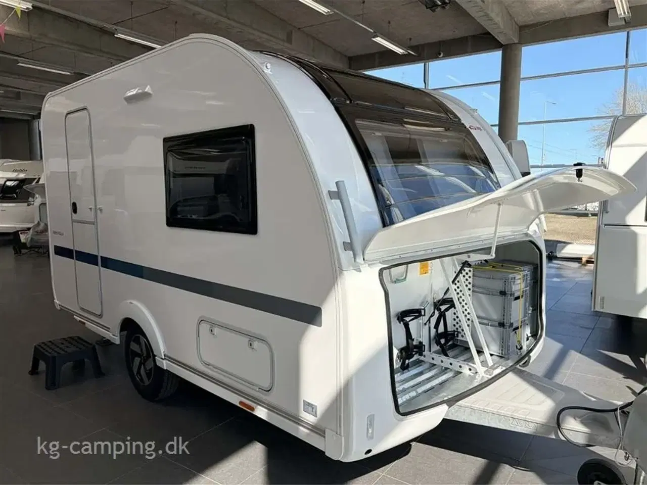 Billede 1 - 2026 - Adria Altea 362 LH   Adria Altea 362 LH - Klar til eventyr - Enkeltsenge - Stort 140L Køleskab