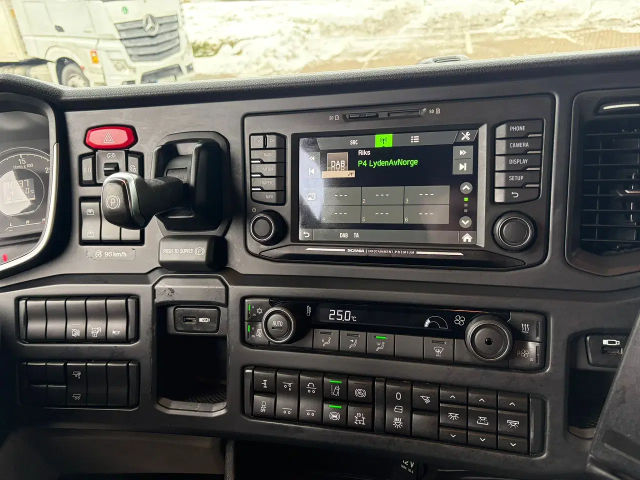 Billede 12 - Scania R560 6X2, Trækker