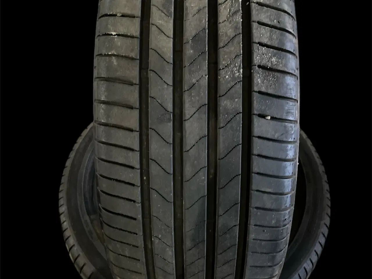 Billede 2 - 235/45r18 Bridgestone Ref.S57 sommer