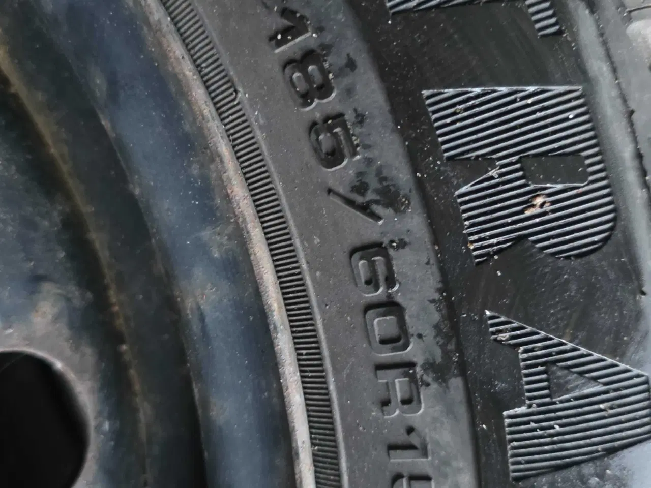 Billede 4 - Vinterdæk på stålfælge 15"