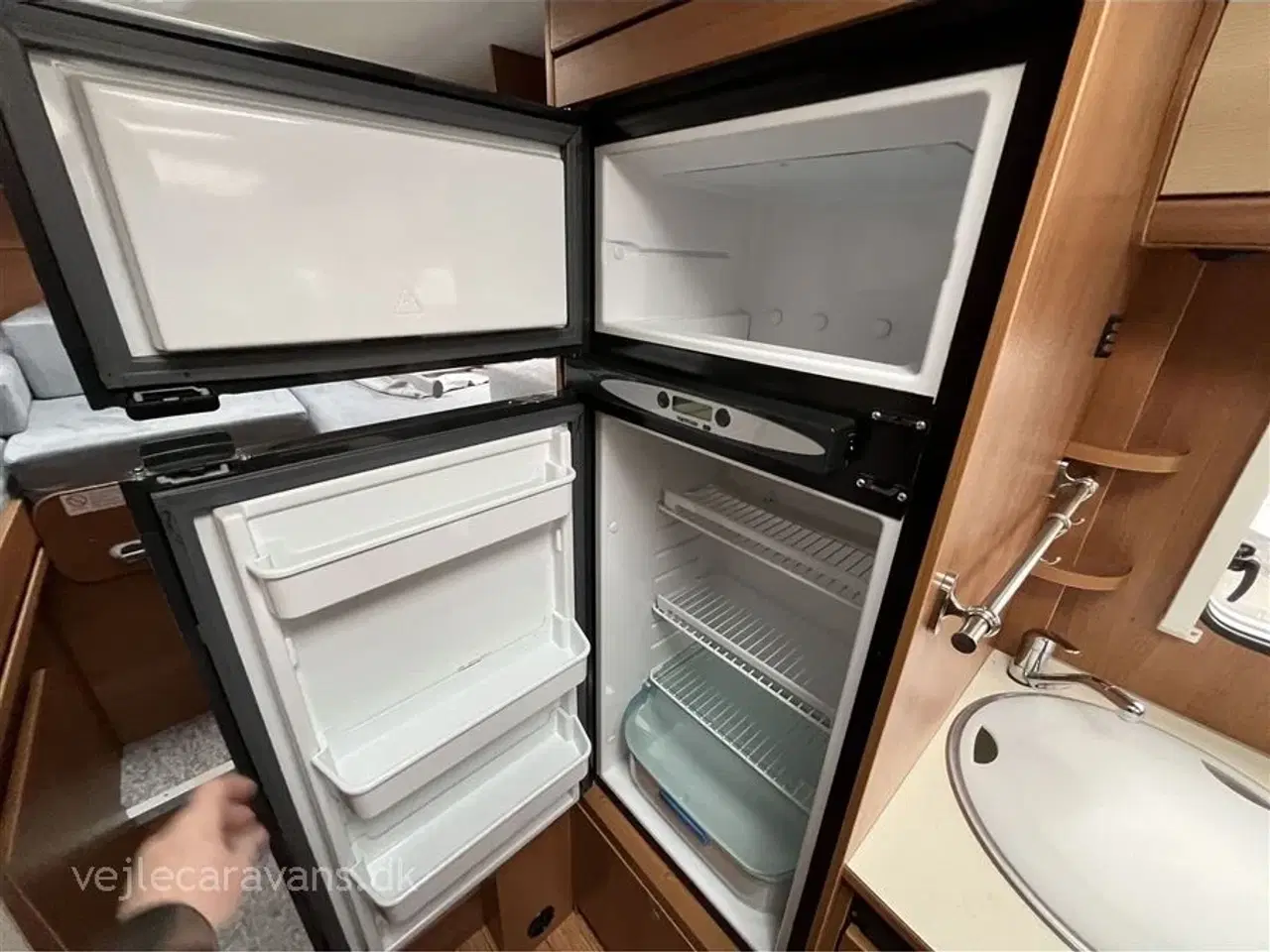 Billede 15 - 2012 - Carado T 448