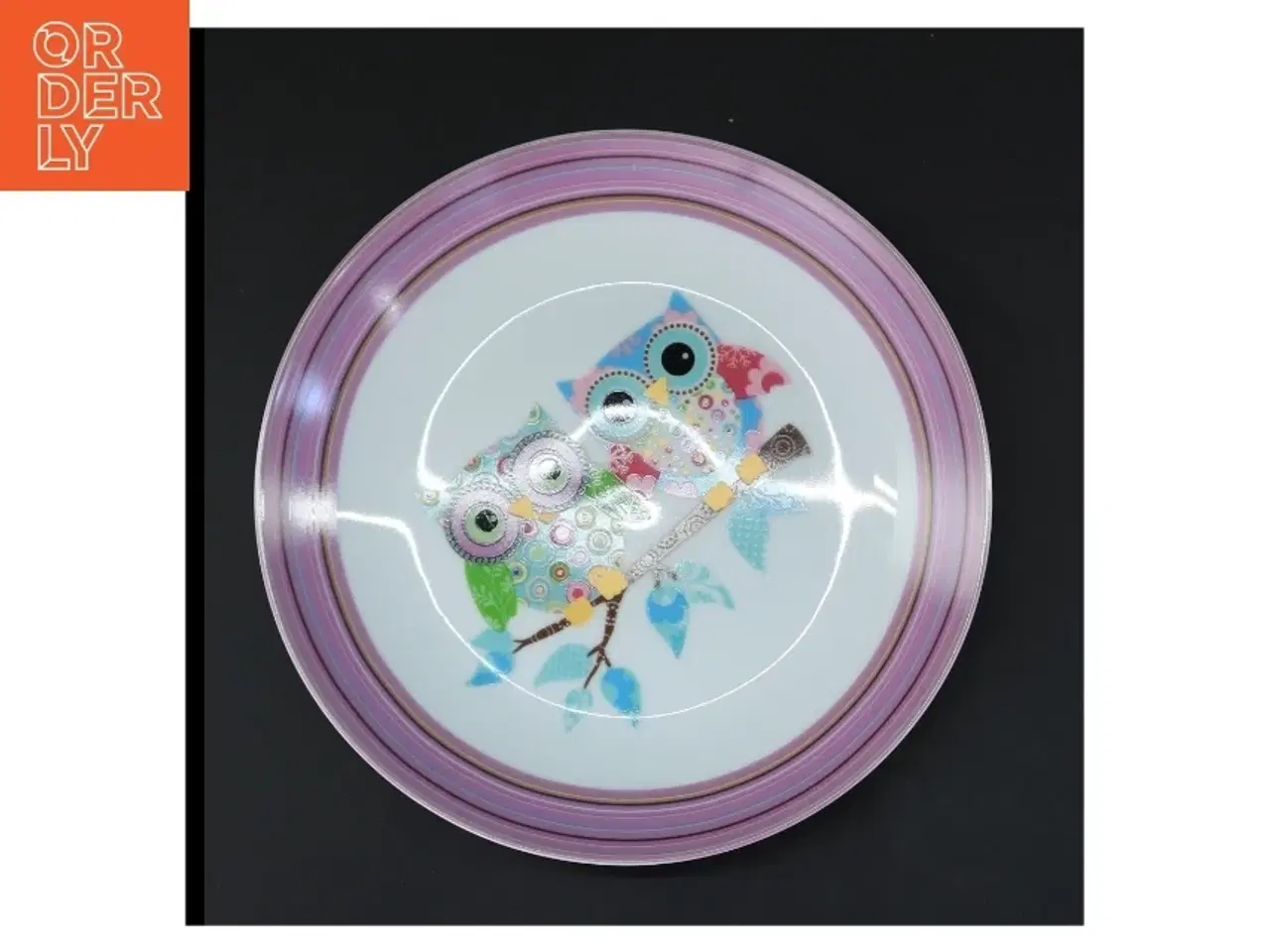 Billede 5 - Sæt af tallerkener med uglemotiver (str. Ø 20 cm)