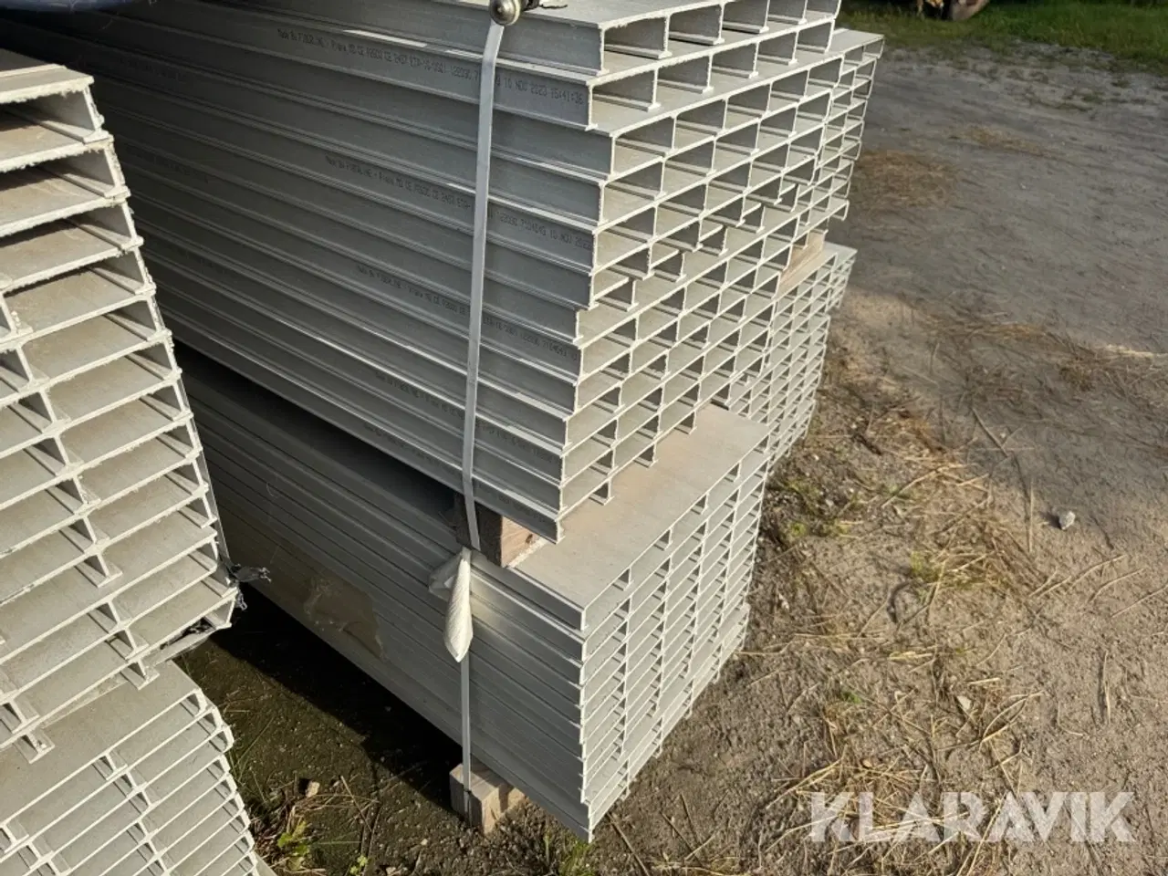 Billede 8 - Glasfiberplader Fiberline MD Planke P2600 Heavy Duty 92 styk.