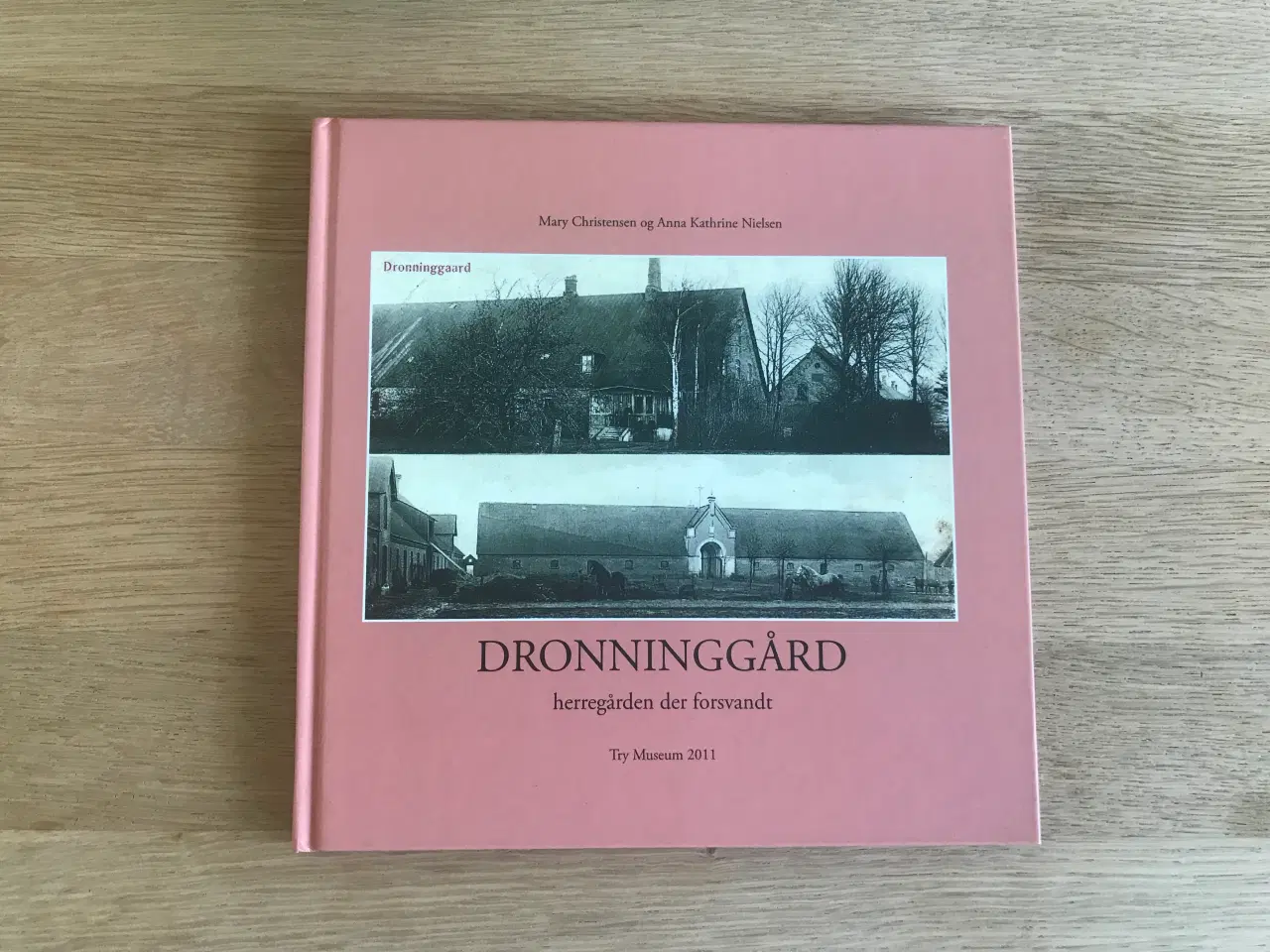 Billede 1 - Dronninggård - herregården der forsvandt