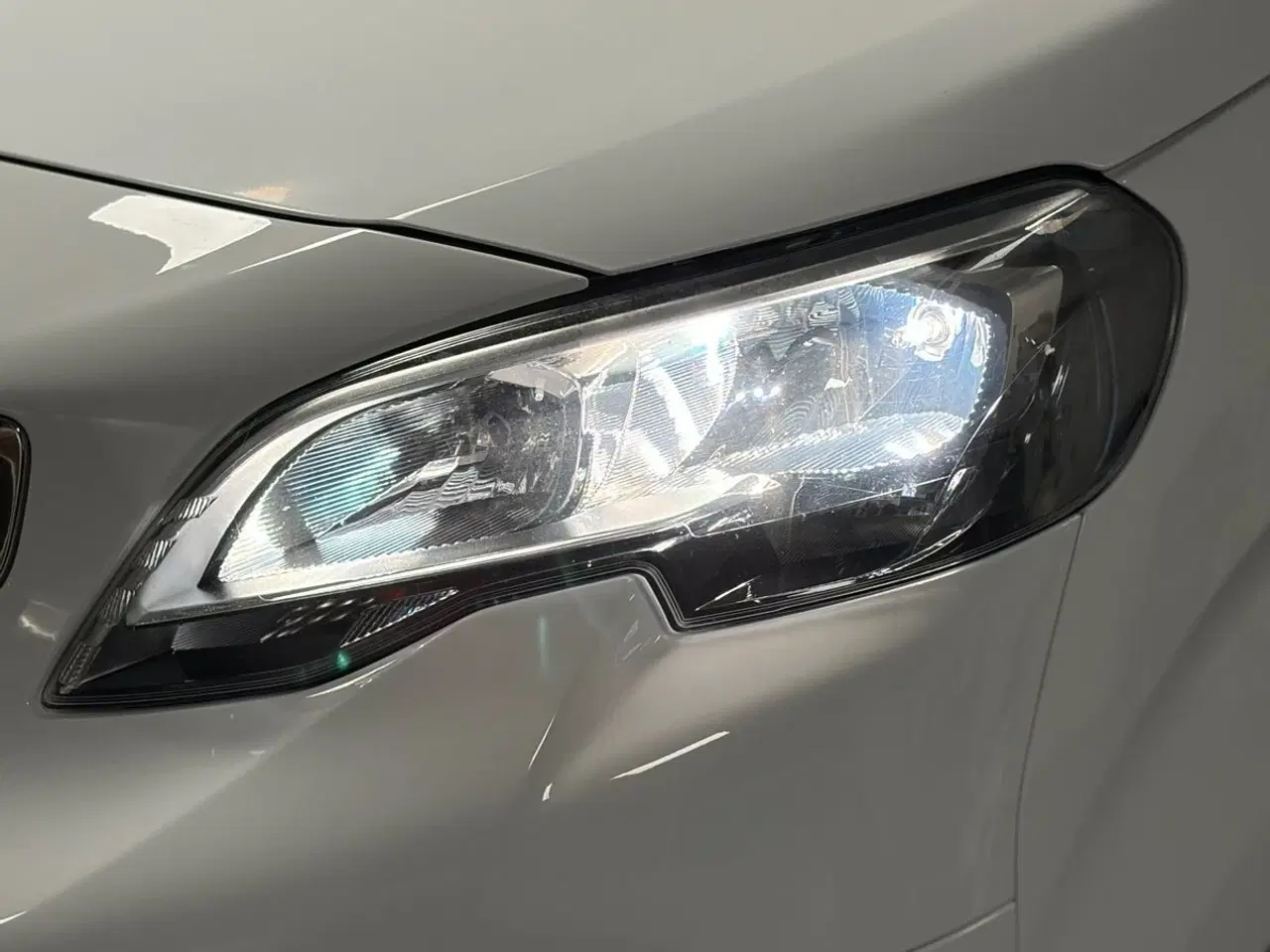 Billede 3 - Peugeot Traveller 1,5 BlueHDi 120 L2 Active