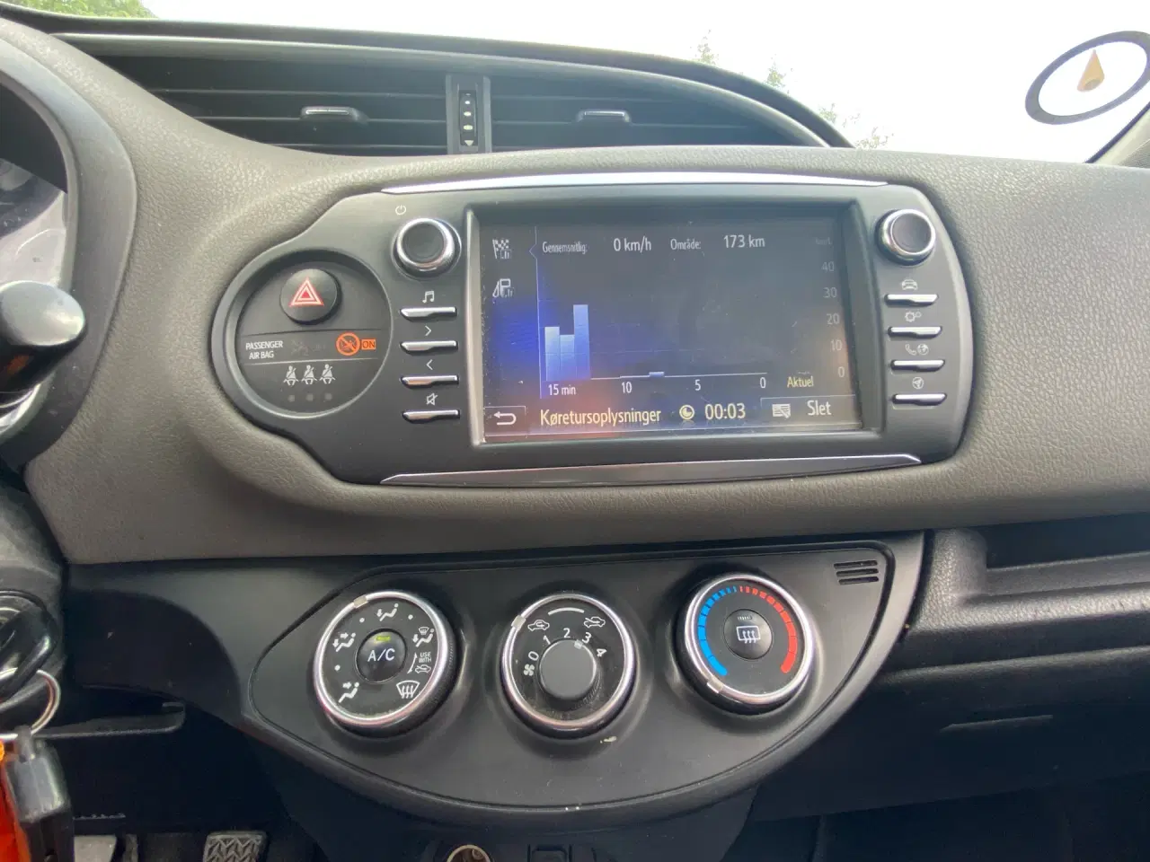 Billede 9 - Toyota Yaris 1,0 VVT-I T2 69HK 5d