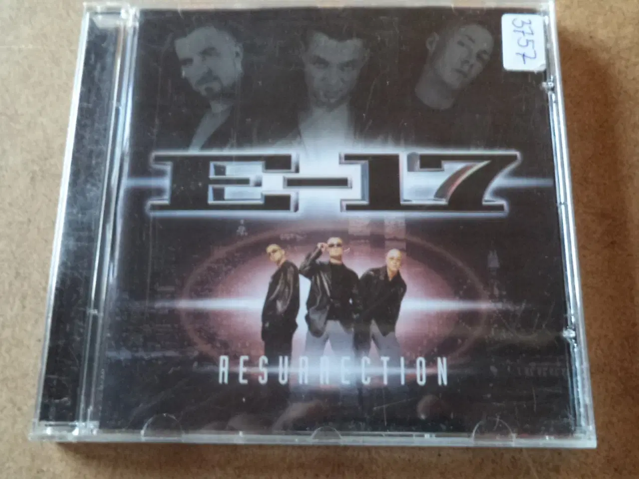Billede 1 - East 17 ** Resurrection 