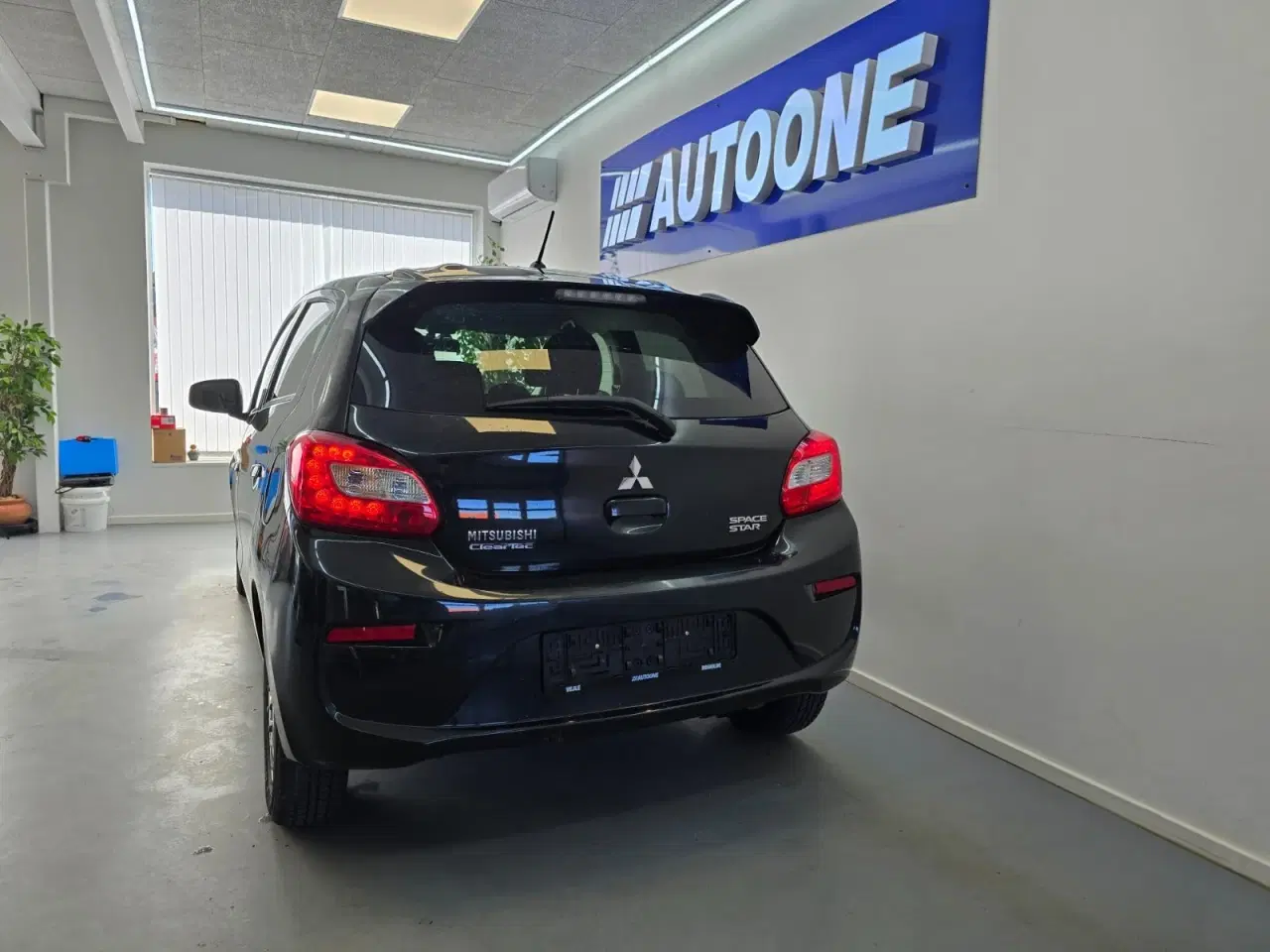 Billede 3 - Mitsubishi Space Star 1,2 Anniversary Edition